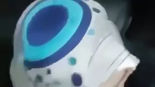 فتاة محجبة ساخنة تأخذ حمولة سميكة في فمها