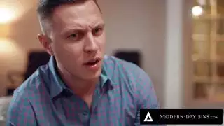 شؤون عائلية: أختان مثارتان في ثنائي إباحي