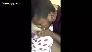 لقاء إباحي: نيك عنيف لفرجها المستهلك