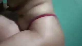 فعل شرجي قاس مع عاهرة سمراء ممتلئة الجسم