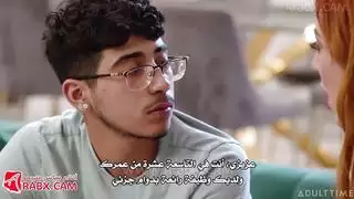 فرج الأم المبلول يتفوق على القضبان الاصطناعية في جلسة تدريب الأشقاء