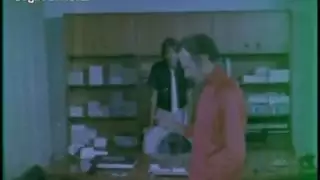 جماع جماعي غير مخطط يحدث