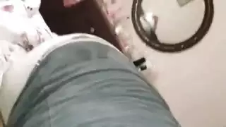 فتاة تركية حامل تقوم بجنس فموي