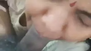 جنس خفي مع امرأة هندية متزوجة ممتلئة الجسم