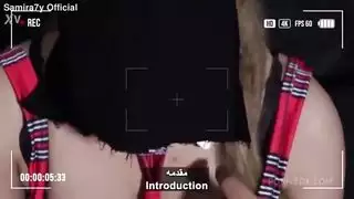 تعليم سارة: المعلم يعطيها درسًا في الجنس القوي