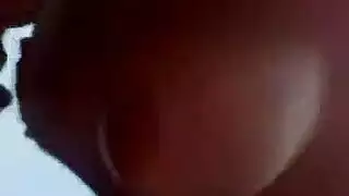 زوجان ناضجان يمارسان الجنس الصريح في جلسة إباحية