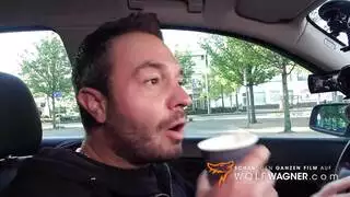 بداية مص عميق لمراهقة: بلع في أول موعد
