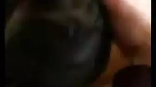 فتى الجيران يضرب فتحتها المشاغبة