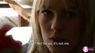إكس إكس إكس عام: ضرب غريبات أجنبيات في الشارع