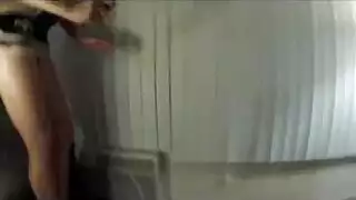 إلهة القدم السمراء تجعله يتوسل للمزيد