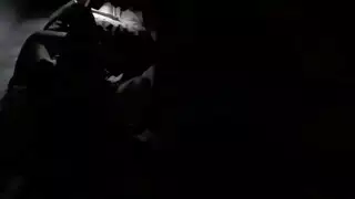 منتصف الليل مع زوجة الأب: كاميرا الأمن تلتقط جلسة سرية لمص القضيب