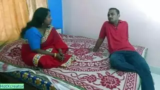 دعا البنغالية الهندية باهبة صديقها الجنس xxx بينما الزوج في موقفه الصوت القذر الساخن