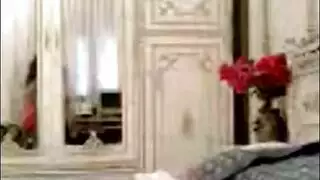 كاميرا خفية: مهبل مراهقة عربية مبلول يُضرب بعنف