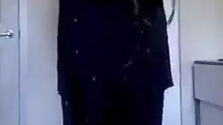 ثلاثية ديزي السحاقية العنيفة مع زوجين