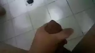شريط جنسي في العلن: تم تصويره في السيارة