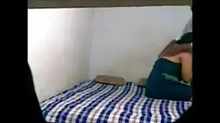 ينيك ام أكثر اليوم ويقذف في كسها