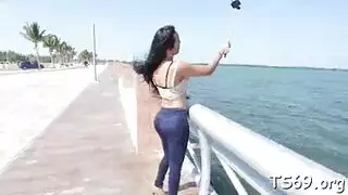 نكاح علني: كاترينا دief تُنكح في الحديقة