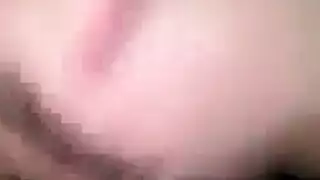سيكسي بنت تزيل دم