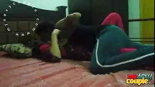 إباحية قديمة: بالغون يمارسون الجنس طوال الليل