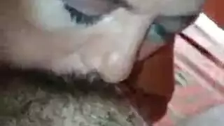 مقاطع مص قضيب وقذف على وجه ديبيكا بادكون
