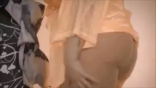 لا سروال داخلي، فقط جماع خام