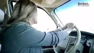 المرأة ذات الساق الطويلة لها أجمل جسد