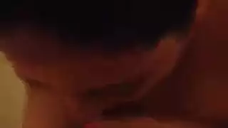 نيك في المهبل الوردي