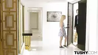 جنس حلمات ومداعبة أثداء قاسي