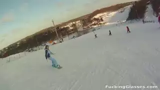 هزة جماع روزماري الشديدة الناتجة عن اختراق مزدوج صريح