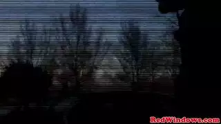 الشقراء تلعب لعبة جنس تنتهي بقذف على الوجه