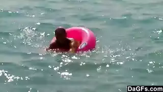 بي بي سي مؤخرة سرير الجنس