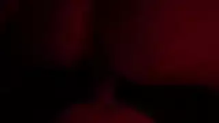 الحبيبة السابقة تأخذ قضيبًا سميكًا بعمق في مؤخرتها