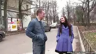 مؤخرة سمينة تُنك قذف شرجي عميق