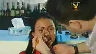 فتاة عربية ساخنة تتعرى وتنك بقوة