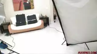 مكافأة نقدية لأخذ زب ضخم في حلقها