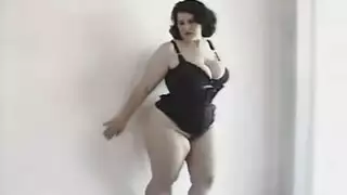 مص الثدي الشغوف يؤدي إلى قذف على الوجه