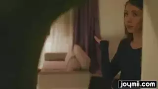 تم تجسسها وهي تستمني ثم نكها الجار في غرفة نومها