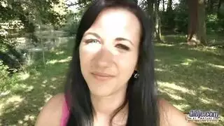 حلوى السائل المنوي الساخن للرجل الناضج للفتاة