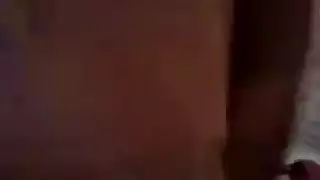 زوجة خائنة: مصرية تأخذ قضيبين من زوجها وعشيقها في شهر العسل