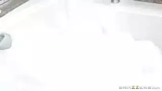 منظار البلغارية الاستحمام