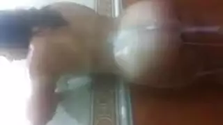 ثدي ومؤخرة صابونية فيلم إباحي استحمام حسي للفتاة العربية