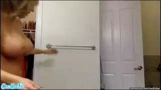 أجساد مبللة، وجنس قاس في الحمام