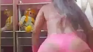 رجل يلسح صرم