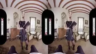 حمل حسي كلي: ناك الشقراء سيسيليا في الواقع الافتراضي