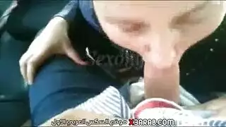 جنس متوحش في السيارة مع ثعلبة تركية تمص