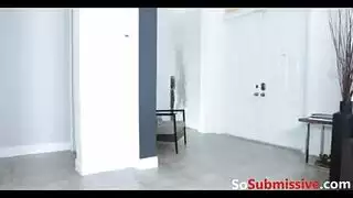 ابنة عاهرة تحب الجنس الفموي العنيف