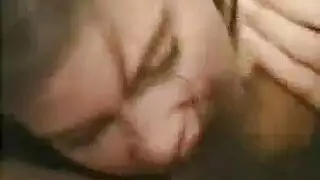 صكص حصان مع نساء في بحر