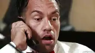 أول فيلم سحاقي لابنة الزوج في عيد ميلادها الثامن عشر