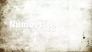 في سن المراهقة لاتيني طويل ذو أرجل قفص