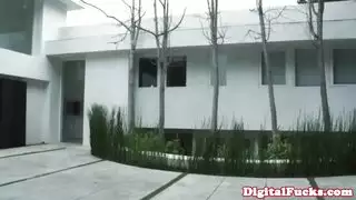 فانتازيا العادة السرية الصريحة للشاب العابر المجري